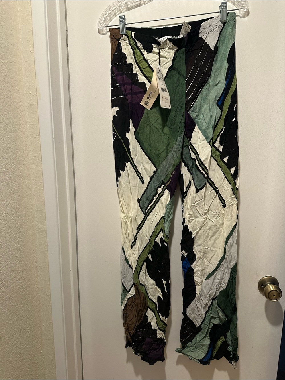NWT Zara Abstract Pattern Joggers in Green, Black & White Size Medium